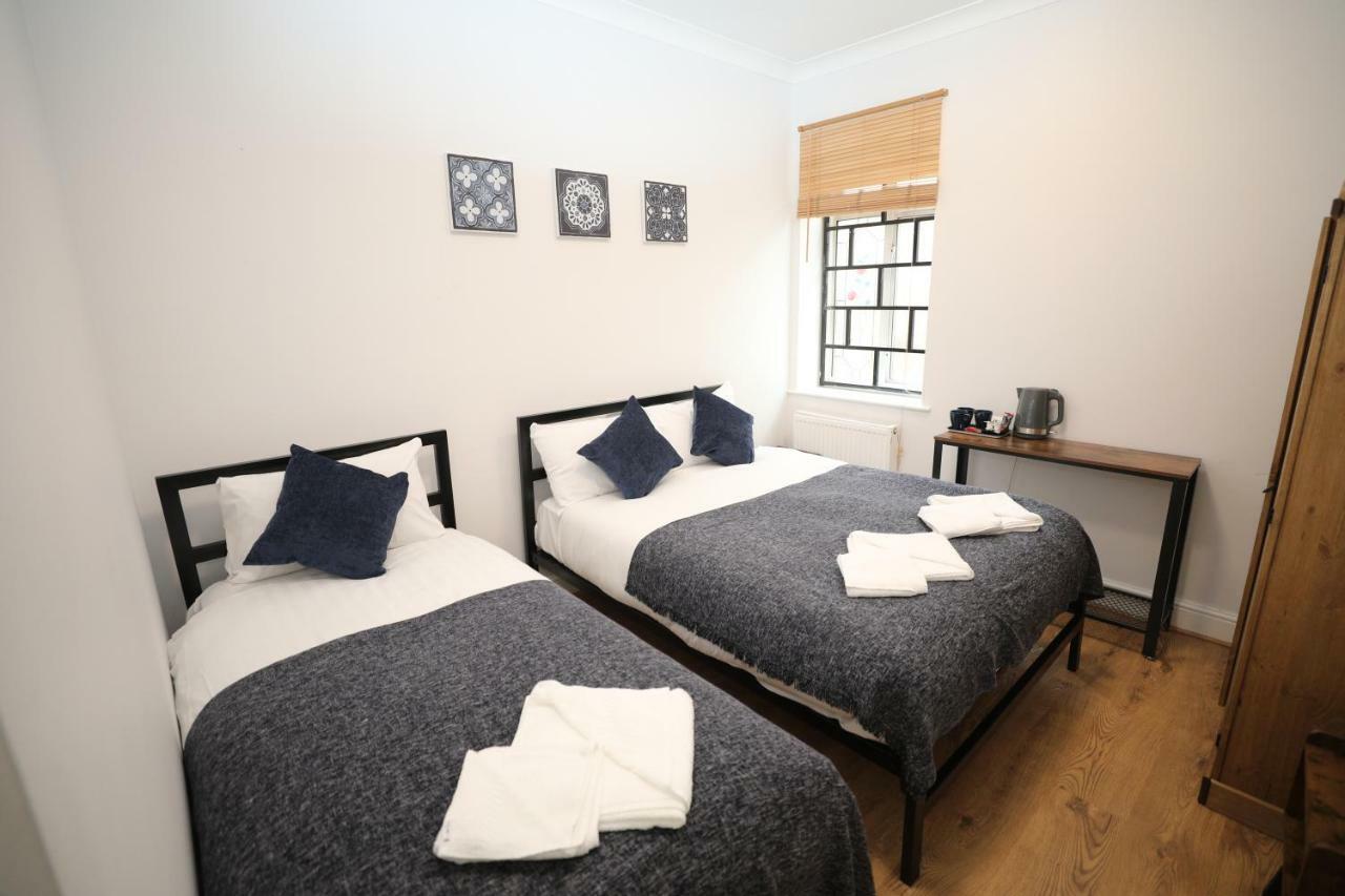 Golders Park Hotel London Exterior photo