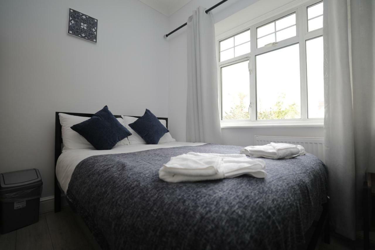 Golders Park Hotel London Exterior photo