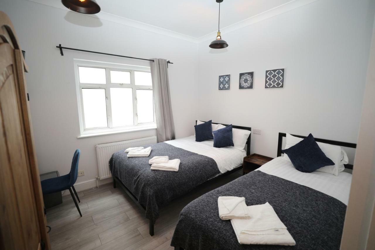 Golders Park Hotel London Exterior photo